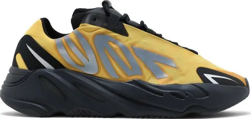 Adidas - Yeezy 700 MNVN - Honey