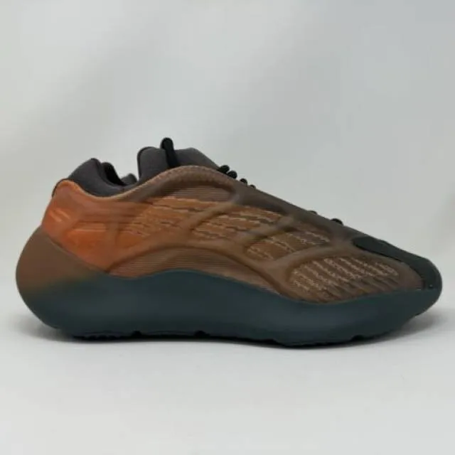 Adidas yeezy 700 v3 copper fade black brown men's size 8 women's size 9.5 gy4109