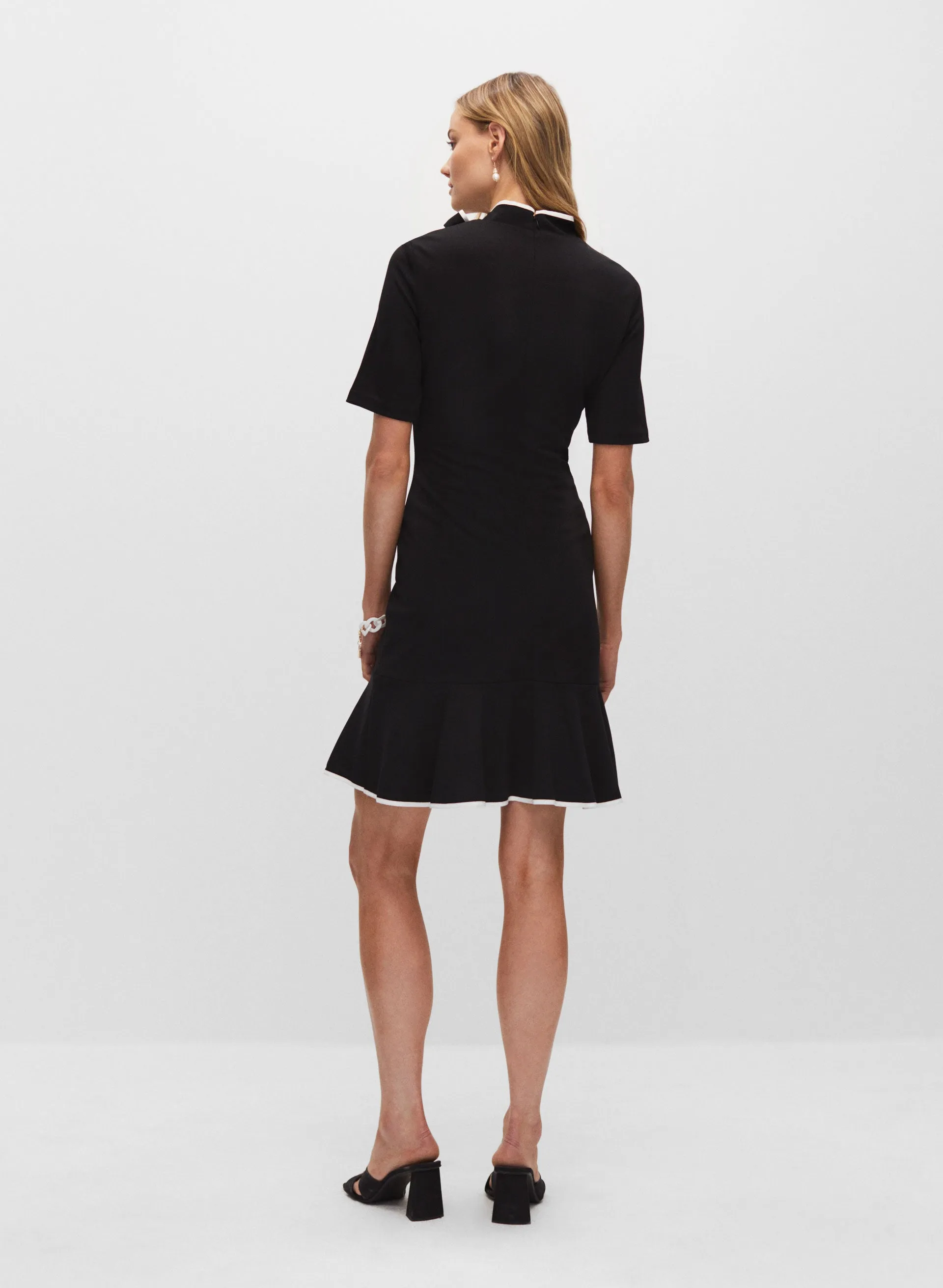 Adrianna Papell - Tie Neck Dress