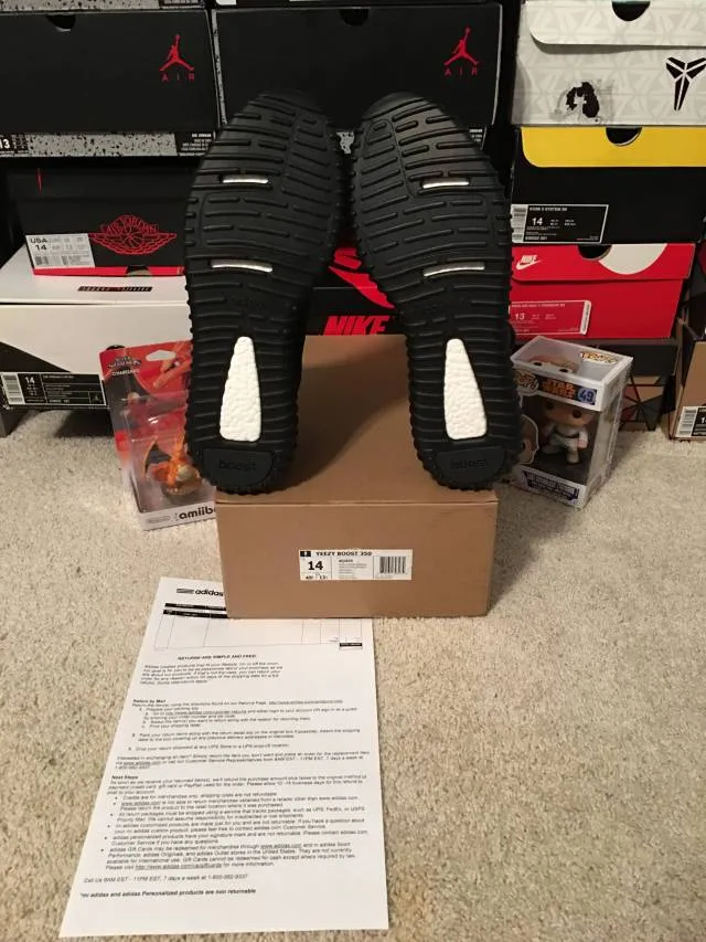 Ds sz 14 adidas yeezy boost 350 'pirate black' (2015) w rece