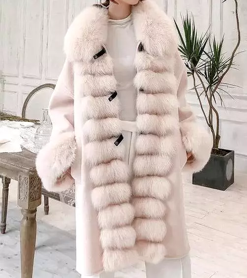 Luxury Wool Cashmere Coat With Fox Fur Trims