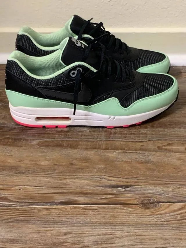 Nike Air Max 1 FB Yeezy