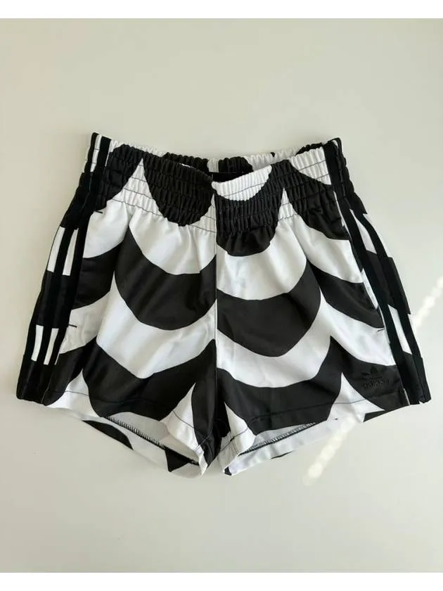 Shorts H20477 Black White WOMENS