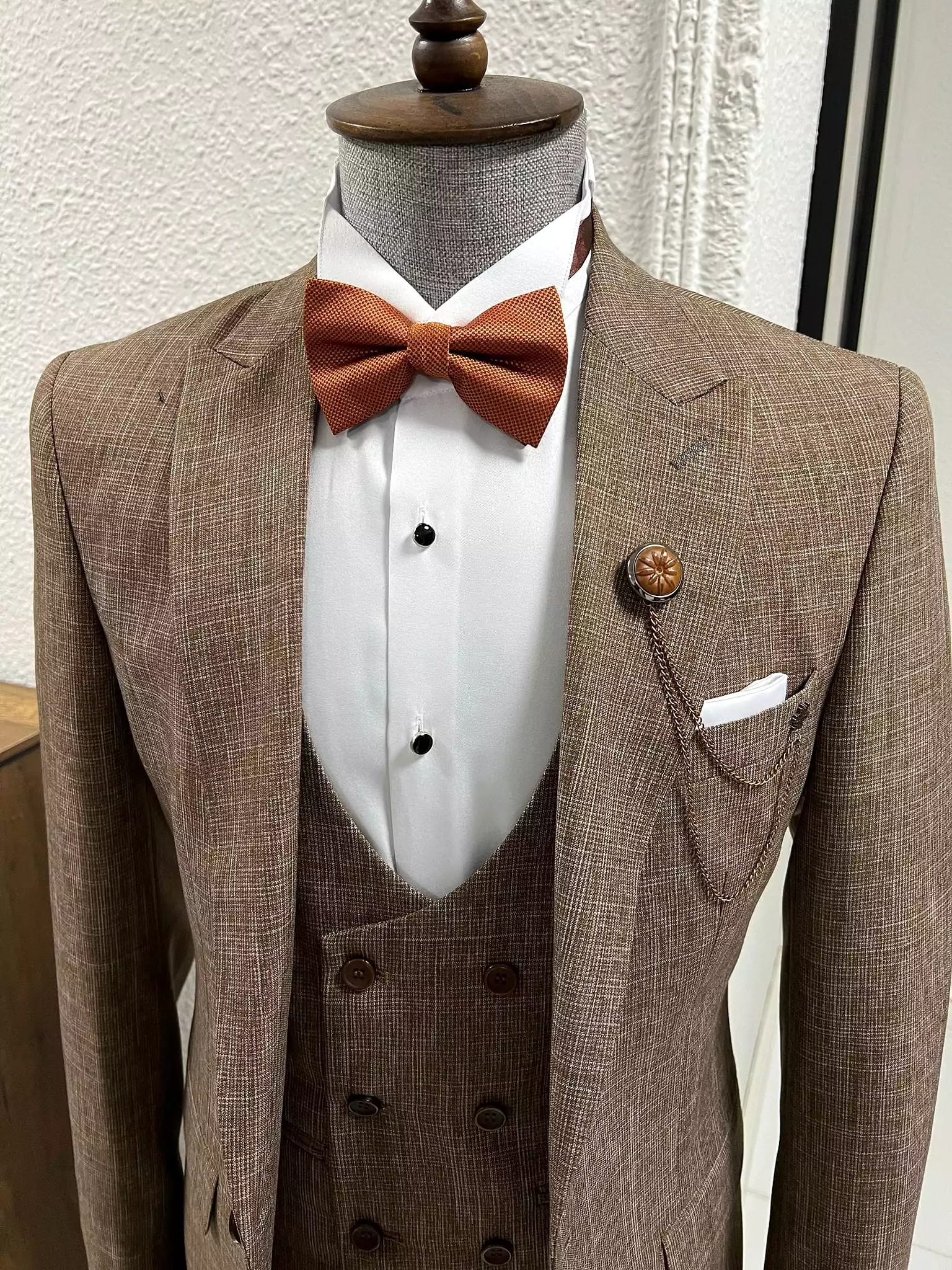 Slim Fit Pointed Collar Brown Tuxedo Vest Suit