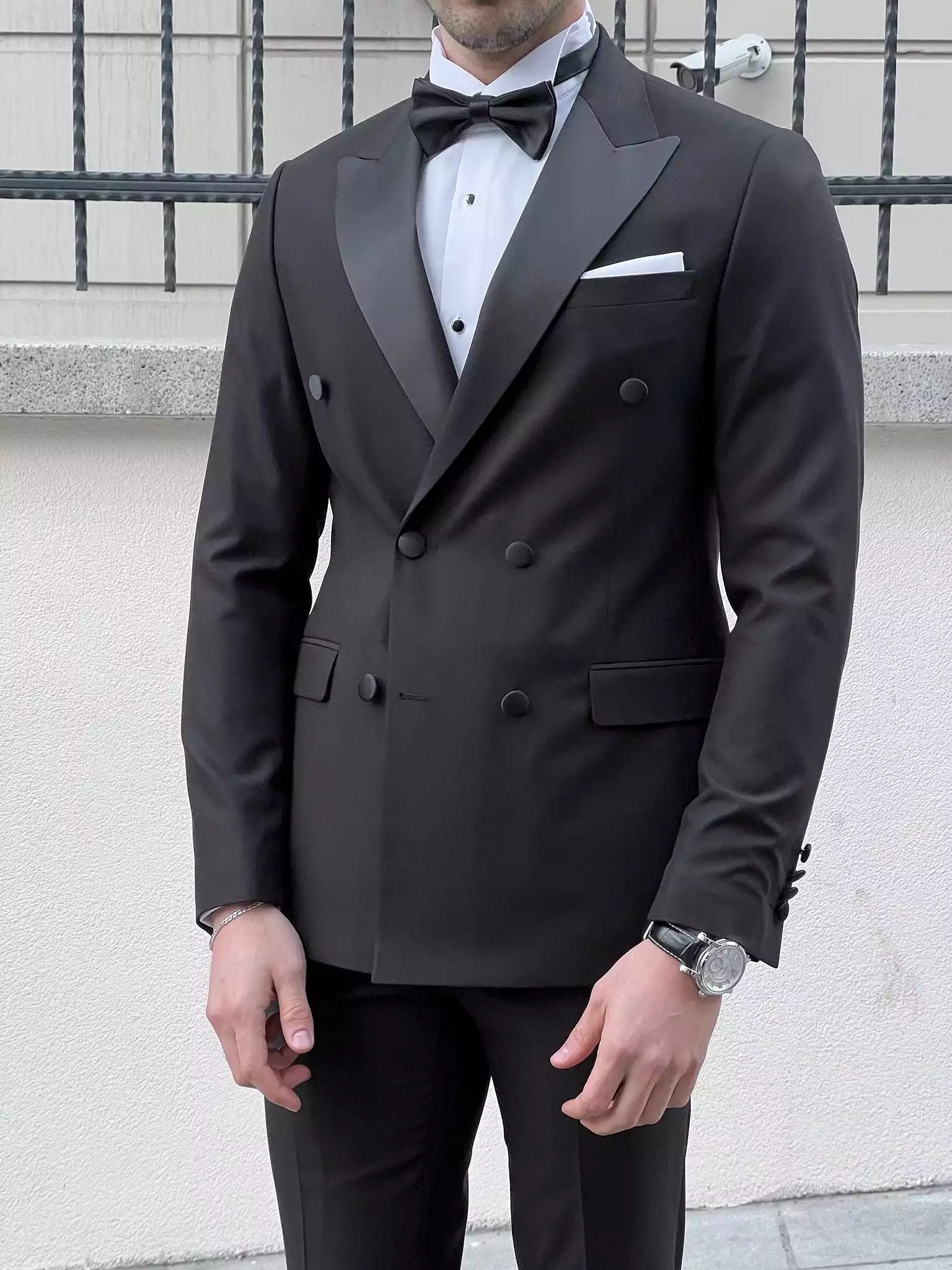 Slim Fit Pointed Collar Double Breasted Black Tuxedo