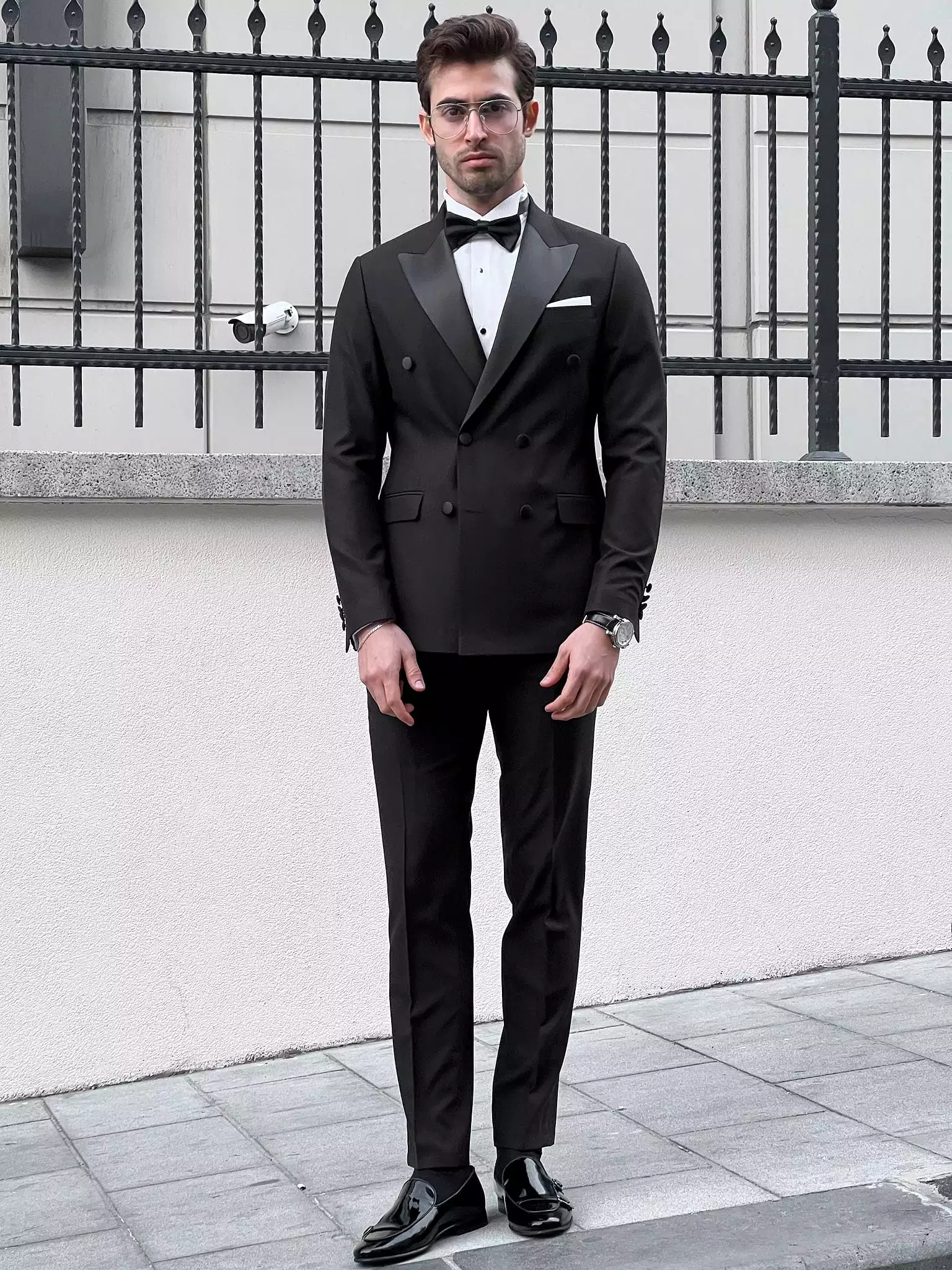 Slim Fit Pointed Collar Double Breasted Black Tuxedo