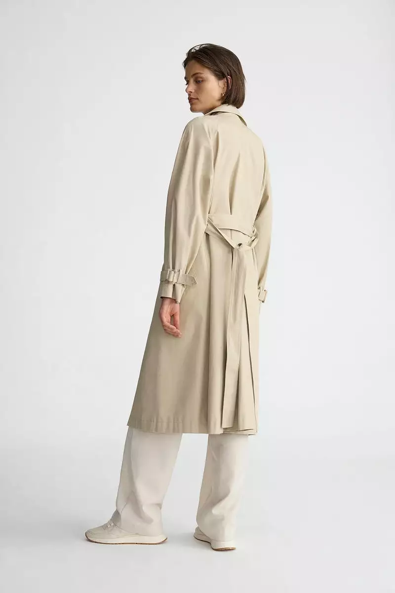 THE CLASSIC TRENCH - KHAKI