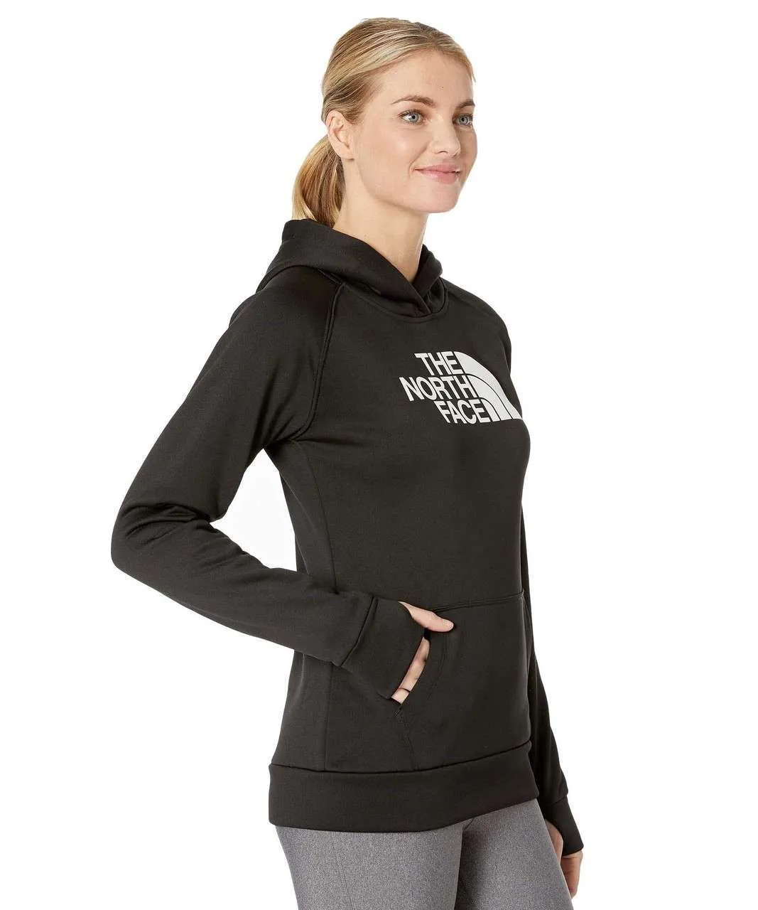 The North Face Women’s Fave Half Dome Pullover Hoodie