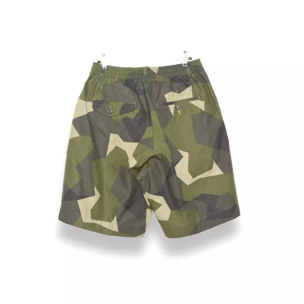 Universal Works Pleated Track Short swedish camo print camo 28151