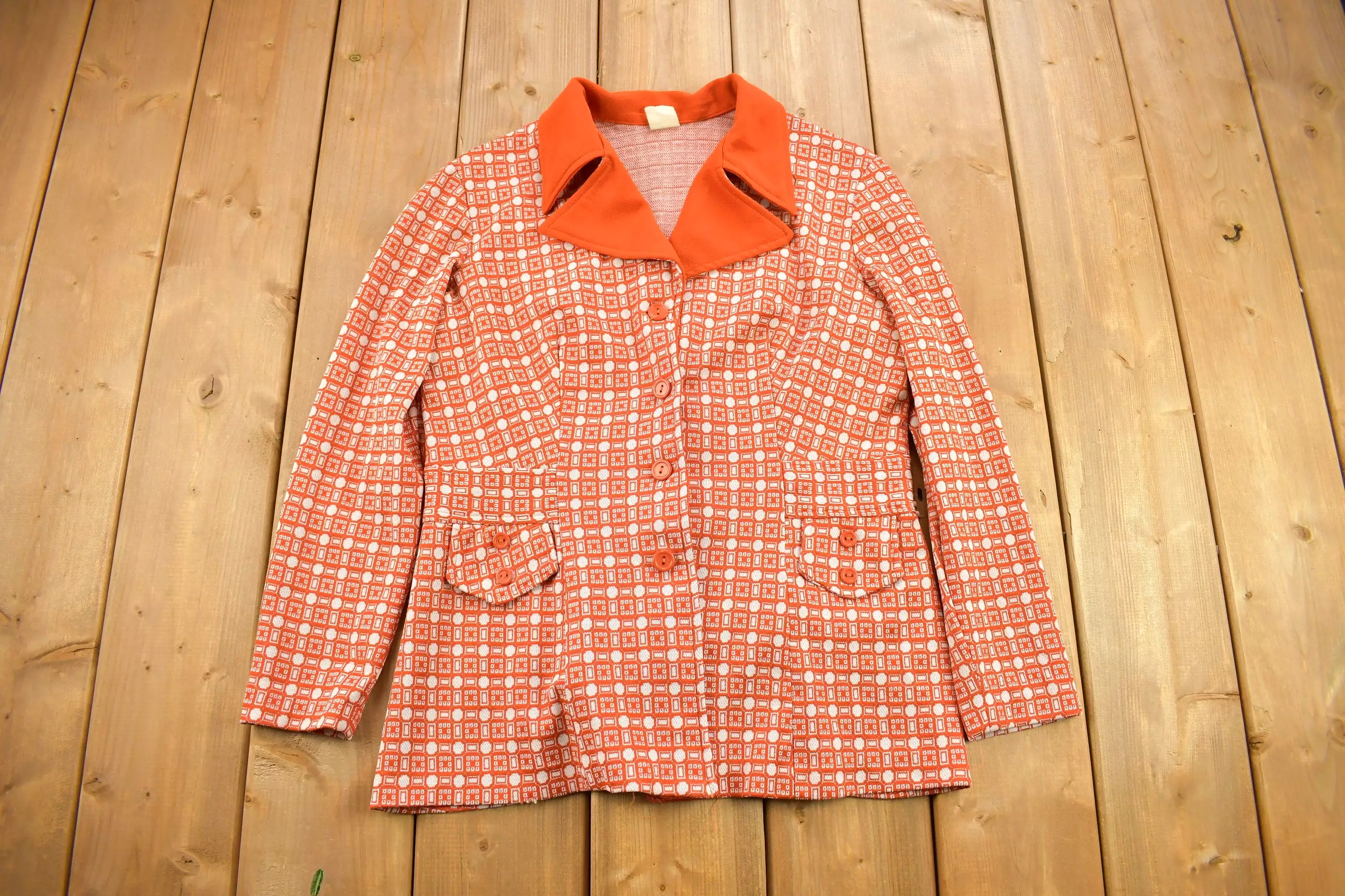 Vintage 1960s Orange Geo Metric Pattern Button Up Overcoat / Blouse / True Vintage / Dagger Collar / Retro Womenswear / 1960s Fa