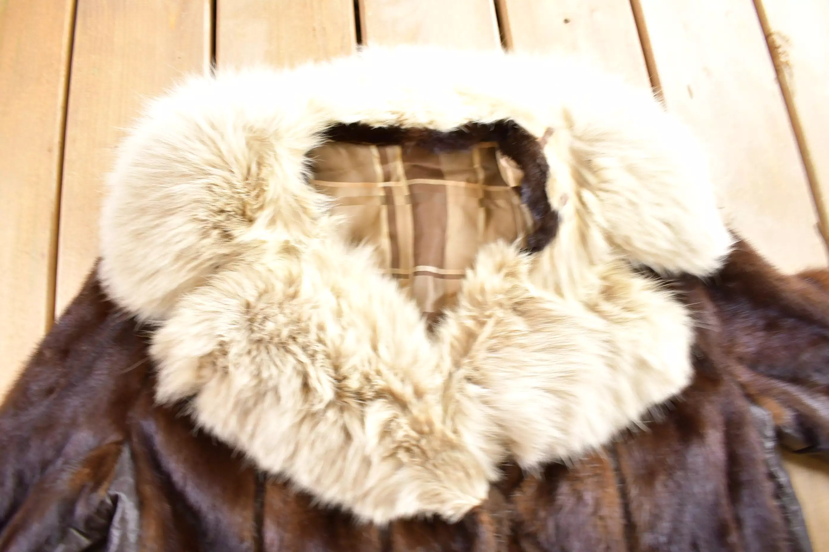 Vintage 1970s Brown Mink Fur Coat / Vintage Mink Jacket / Authentic Fur / Made In USA / True Vintage