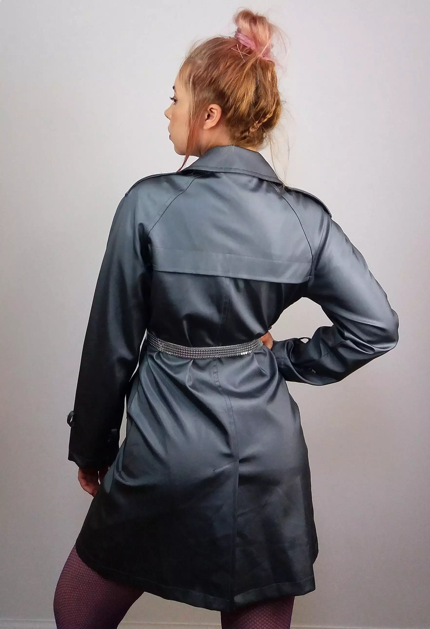 Y2K Shiny Trench-coat PVC in Liquid Grey - size XS-S